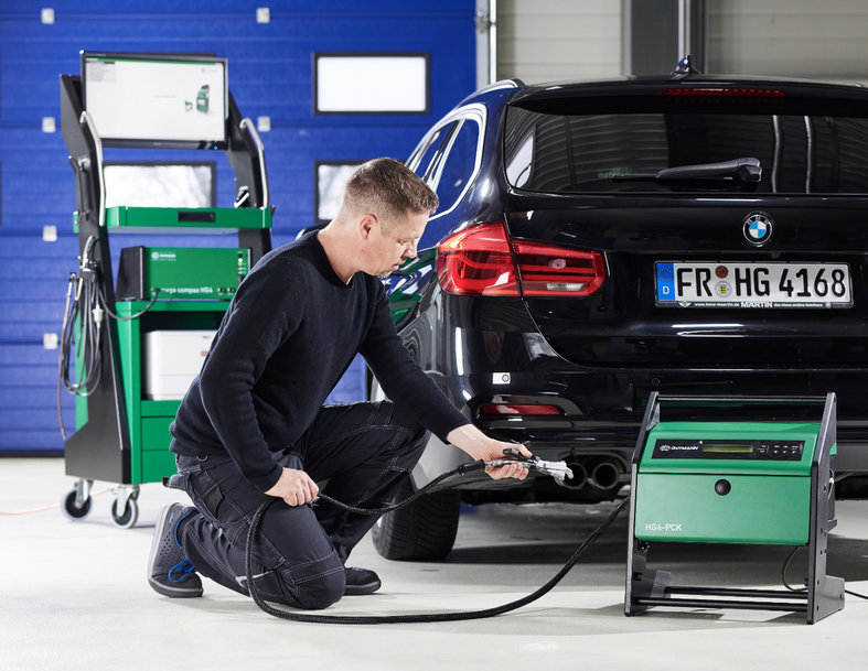 HELLA ABGASMESSGERÄT MEGA COMPAA HG4 MIT PARTIKELZÄHGERÄT G4-PCK